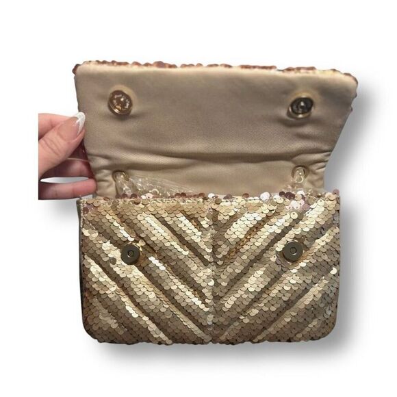 Nicole Miller Gold Sequin Chevron Crossbody Bag Chain Strap Purse NWT - Picture 10 of 12